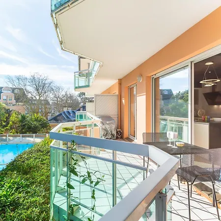 Dahlia - Appt 2 Et Piscine 比亚里茨